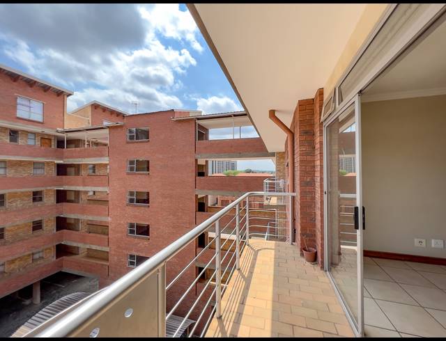 2 BEDROOM APARTMENT RENTED IN HATFIELD